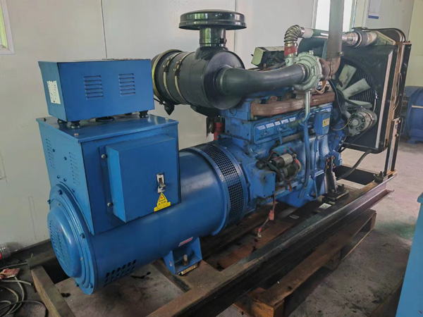 海西100kW柴油发电机组使用多级机油有哪些优缺点？